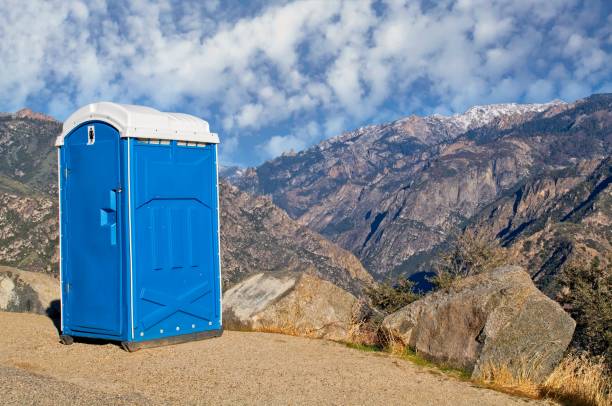 Porta potty delivery and setup in Sunland Park, NM